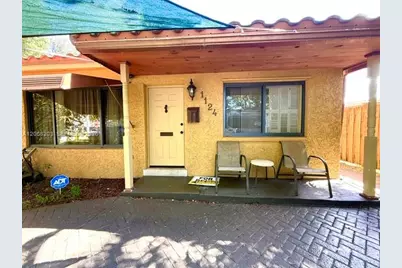 1124 NE 7th St, Hallandale Beach, FL 33009 - Photo 33