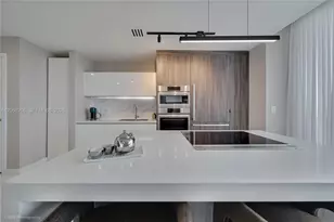 851 NE 1st Ave, Miami, FL 33132 - Photo 5