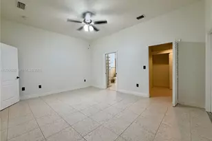 2802 SW 149th Pl, Miami, FL 33185 - Photo 15