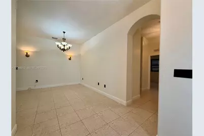 2802 SW 149th Pl, Miami, FL 33185 - Photo 5