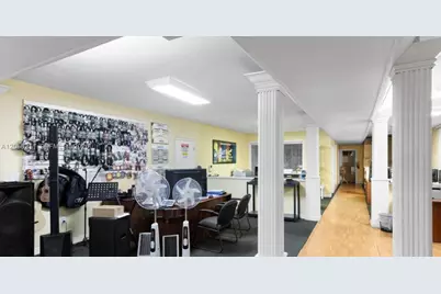 7374 NW 56th St #7374, Miami, FL 33166 - Photo 9