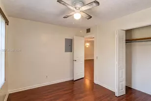 700 SW 128th Ave, Pembroke Pines, FL 33027 - Photo 13