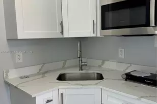 [Address not provided], West Palm Beach, FL 33413 - Photo 3