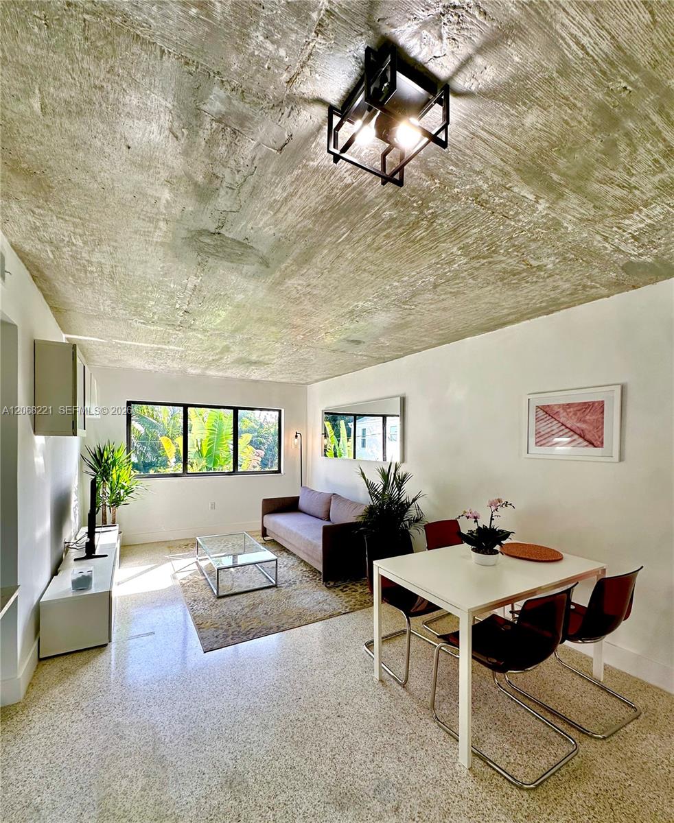 190 NW 69th St #6 - 190 NW 69th St #6, Miami, FL 33150 Luxury Property | Jose Angel Pina