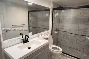 3526 Whitehall Dr, West Palm Beach, FL 33401 - Photo 17