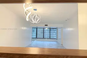 3526 Whitehall Dr, West Palm Beach, FL 33401 - Photo 13