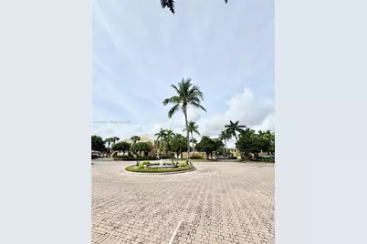 8030 N Nob Hill Rd #105, Tamarac, FL 33321 - Photo 3