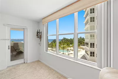 5001 Collins Ave #4G, Miami Beach, FL 33140 - Photo 5
