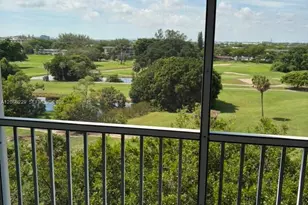 3050 N Palm Aire Dr, Pompano Beach, FL 33069 - Photo 13