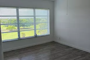 3050 N Palm Aire Dr, Pompano Beach, FL 33069 - Photo 7