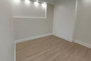 401 Ocean Dr, Miami Beach, FL 33139 - Photo 9