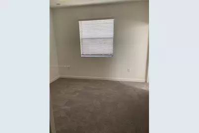 20696 NE 7th Pl #20696, Miami, FL 33179 - Photo 5