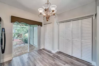 8040 Sanibel Dr #8040, Tamarac, FL 33321 - Photo 13