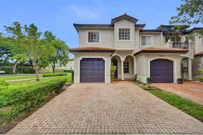 11969 SW 81st St, Miami, FL 33183 - Photo 1