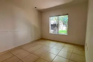 3824 SW 48th Ave, Hollywood, FL 33023 - Photo 23