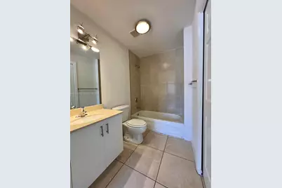 3824 SW 48th Ave #3824, Hollywood, FL 33023 - Photo 13