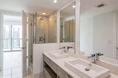 1300 S Miami Ave #2504, Miami, FL 33130 - Photo 19