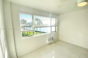 6484 Indian Creek Dr, Miami Beach, FL 33141 - Photo 1