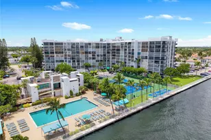 1000 Parkview Dr, Hallandale Beach, FL 33009 - Photo 3