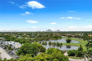 1000 Parkview Dr, Hallandale Beach, FL 33009 - Photo 21