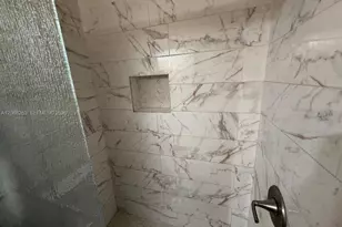 19800 SW 180th Ave, Miami, FL 33187 - Photo 13