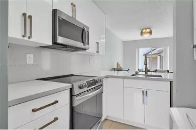 13946 SW 91st Ter #13946, Miami, FL 33186 - Photo 7