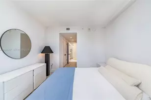 121 NE 34th St, Miami, FL 33137 - Photo 31