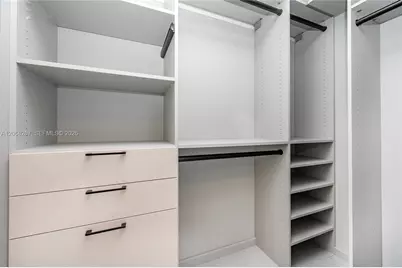 121 NE 34th St #3008, Miami, FL 33137 - Photo 23