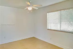 8227 Crespi Blvd, Miami Beach, FL 33141 - Photo 5