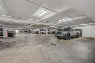 2400 Brickell Ave, Miami, FL 33129 - Photo 29