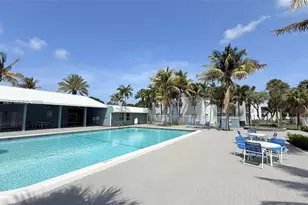 415 Executive Center Dr, West Palm Beach, FL 33401 - Photo 23