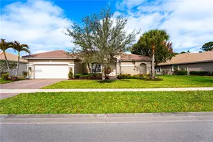 6918 SE Sleepy Hollow Ln, Stuart, FL 34997 - Photo 3