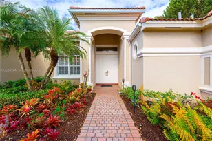 6918 SE Sleepy Hollow Ln, Stuart, FL 34997 - Photo 1