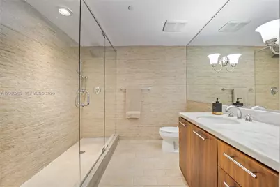50 Biscayne Blvd #514, Miami, FL 33132 - Photo 7