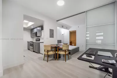 50 Biscayne Blvd #514, Miami, FL 33132 - Photo 5