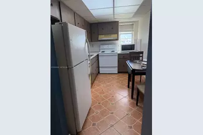 702 NW 87th Ave #213, Miami, FL 33172 - Photo 17