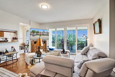 102 Half Moon Cir #C3, Hypoluxo, FL 33462 - Photo 23