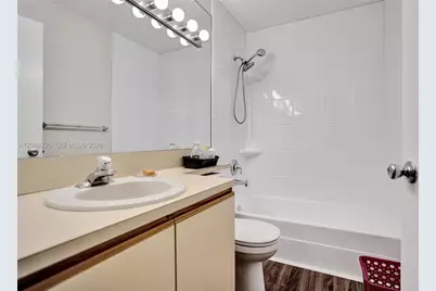 102 Half Moon Cir #C3, Hypoluxo, FL 33462 - Photo 17