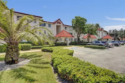 102 Half Moon Cir #C3, Hypoluxo, FL 33462 - Photo 3