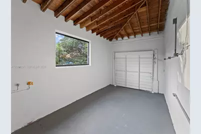 14545 Garden Dr, Miami, FL 33168 - Photo 23