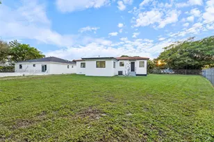 14545 Garden Dr, Miami, FL 33168 - Photo 25