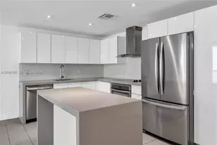1600 NE 1st Ave, Miami, FL 33132 - Photo 11