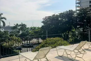 2539 S Bayshore Dr, Coconut Grove, FL 33133 - Photo 25