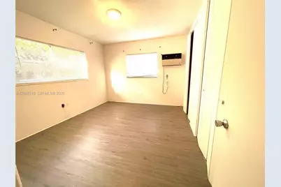 1250 S Alhambra Cir #7, Coral Gables, FL 33146 - Photo 13