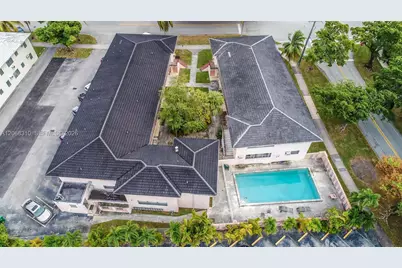 1250 S Alhambra Cir #7, Coral Gables, FL 33146 - Photo 19