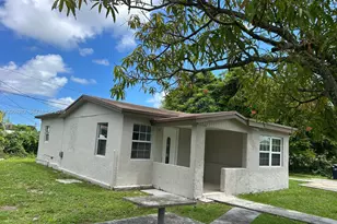 22115 SW 115th Ave, Miami, FL 33170 - Photo 3