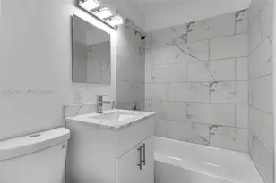 11445 SW 43rd Terrace, Miami, FL 33165 - Photo 13
