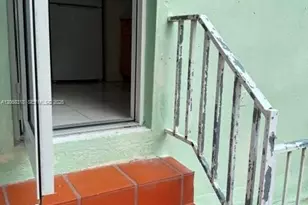 8215 Abbott Ave, Miami Beach, FL 33141 - Photo 21