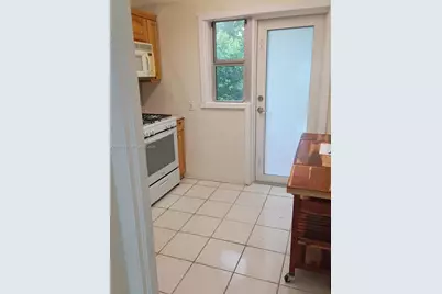 8215 Abbott Ave #3A, Miami Beach, FL 33141 - Photo 13