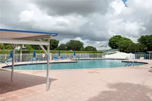 8555 NW 10th St, Plantation, FL 33322 - Photo 27